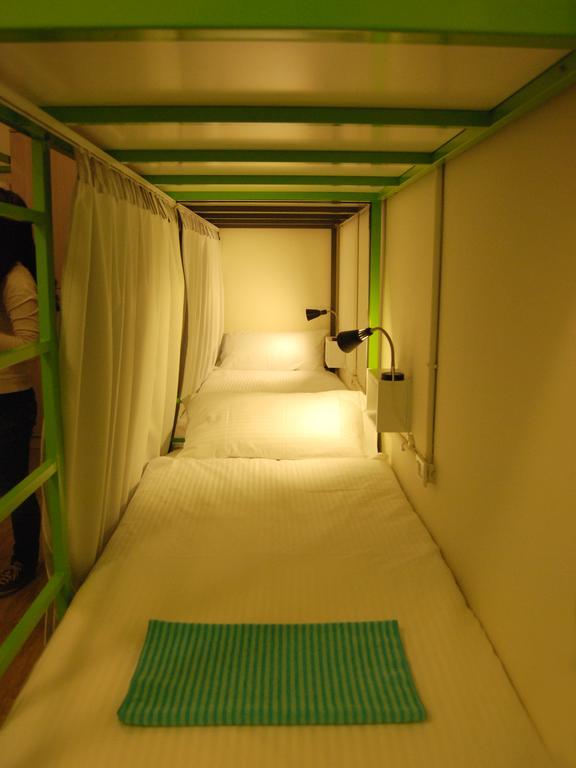 Wow Tainan Hostel Экстерьер фото